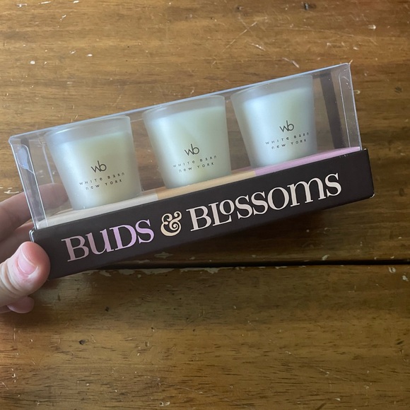 New White Barn Candle Buds & Blossoms Candle Set Orange Rose Geranium Tuberose - Picture 1 of 9